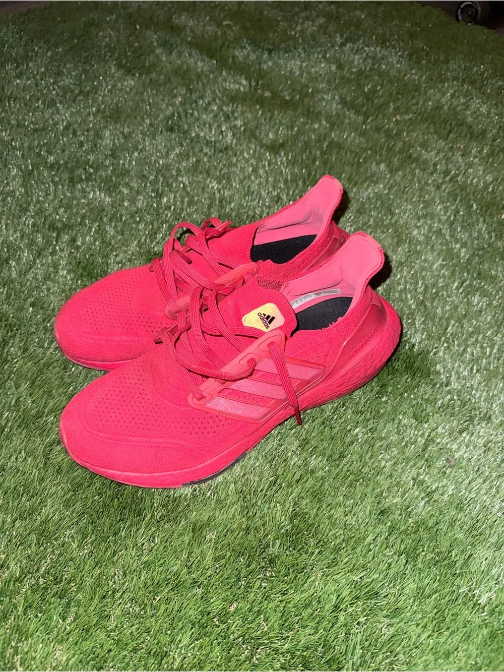 adidas bold red